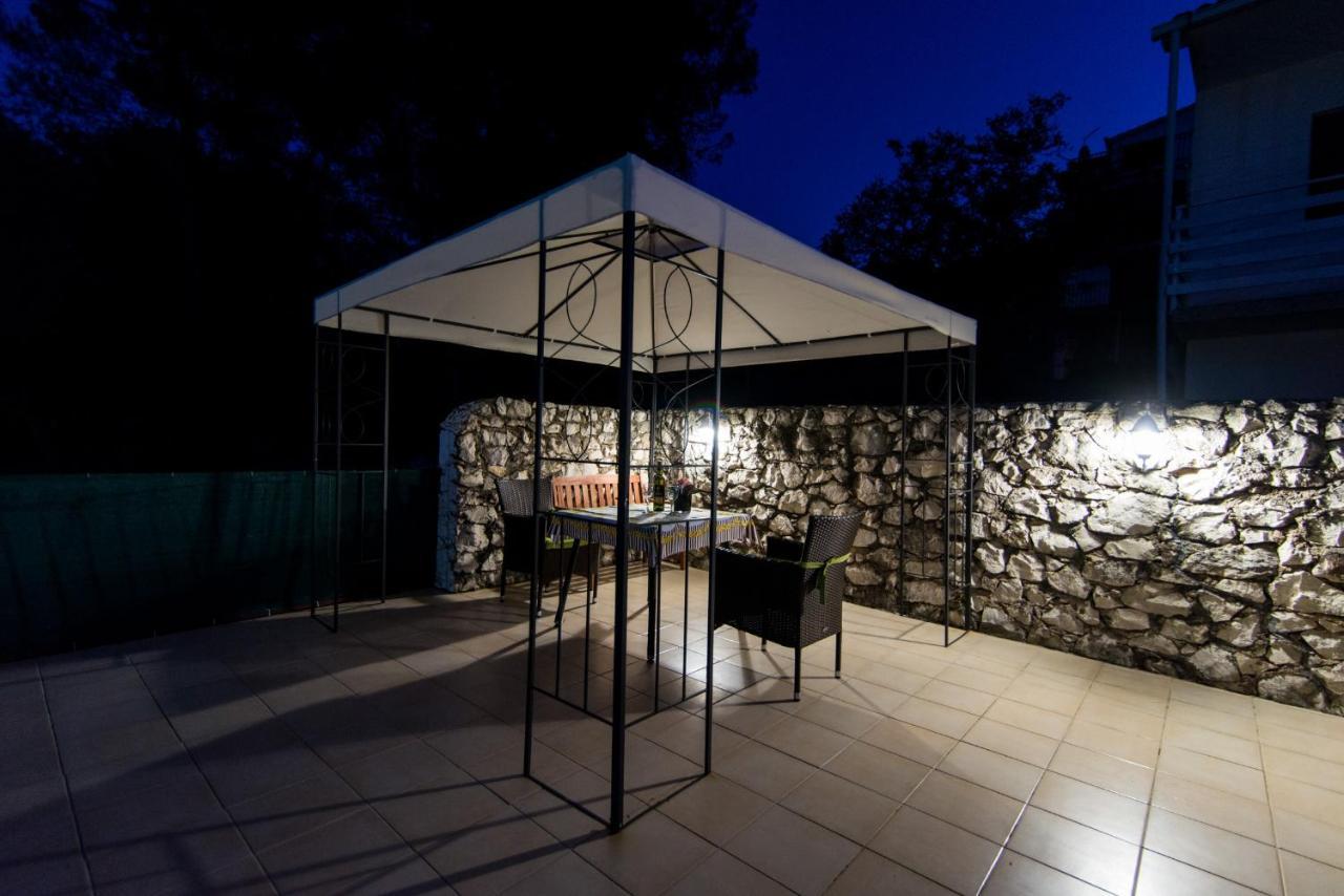 Holidays Apartments Slanada With Terrace And Sea View, Near The Beach & Town Trogir, Free Parking, Quiet Place On Peninsula Ciovo 외부 사진