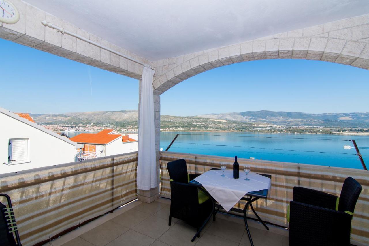 Holidays Apartments Slanada With Terrace And Sea View, Near The Beach & Town Trogir, Free Parking, Quiet Place On Peninsula Ciovo 외부 사진