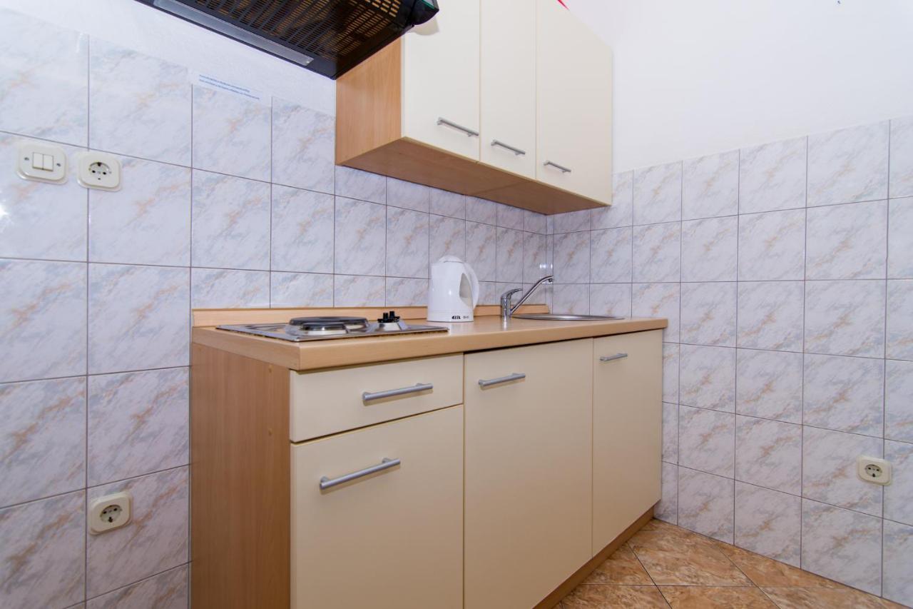 Holidays Apartments Slanada With Terrace And Sea View, Near The Beach & Town Trogir, Free Parking, Quiet Place On Peninsula Ciovo 외부 사진