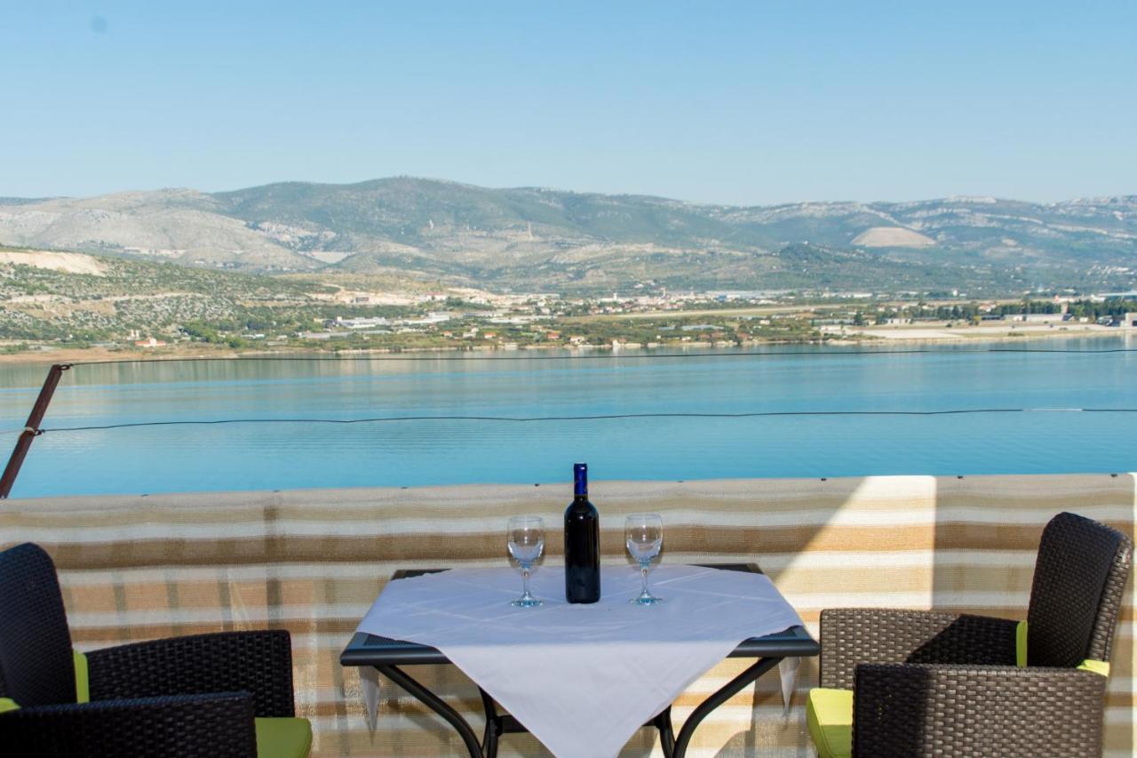 Holidays Apartments Slanada With Terrace And Sea View, Near The Beach & Town Trogir, Free Parking, Quiet Place On Peninsula Ciovo 외부 사진